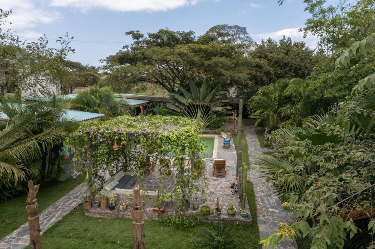 Ekaa Hotel Palomino Ngoại thất bức ảnh